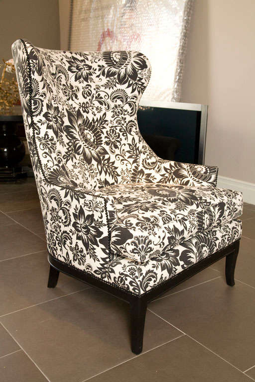 Handsome Comfortable Wingback Chair Upholstered in Bold Print In Excellent Condition In Los Angeles, CA